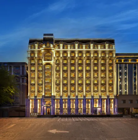 LIZZY • Ritz Hotel on Harbin Central Street Отели рядом с достопримечательностью «Harbin Institute of Technology»