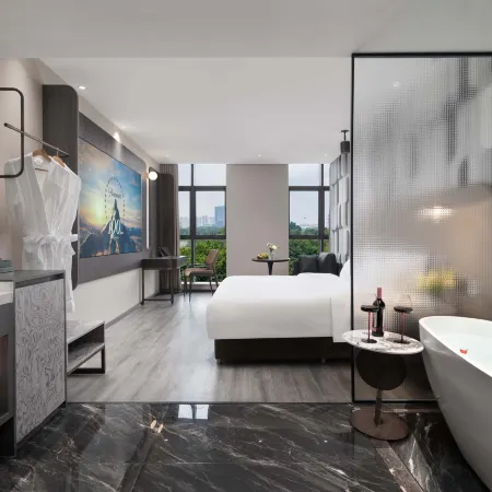 Si Yue Hotel (Software Industry Center Wealth Mall Branch) Отели рядом с достопримечательностью «Площадь Звездного Флота»