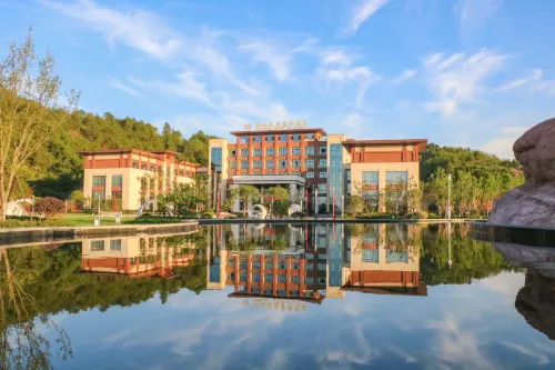 Huichang Hanxian Hot Spring Resort Hotel Hotels in Huichang