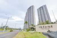 Sea View Homestay (Gold Coast Luojia Temple Branch)