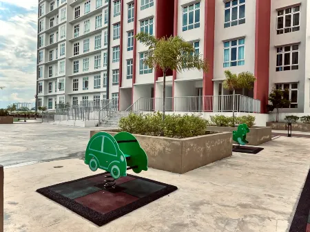 The Anderson Ipoh | Free Netflix & Game | Free 2Parking Отели рядом с достопримечательностью «Yasmin Ahmad at Kong Heng Museum»