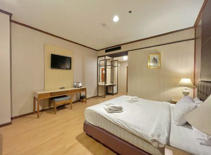 Lertthanee Hotel