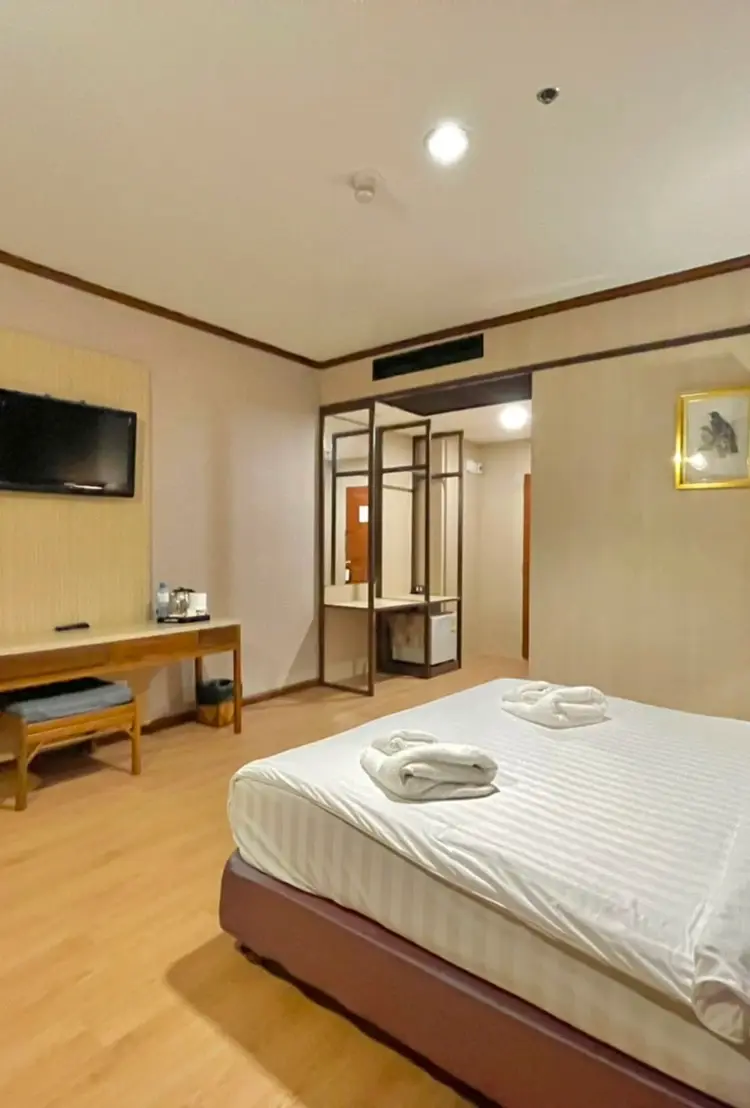 รูปภาพของLertthanee Hotel