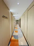 Luoshan Baitao Hotel Hotels near Dongzhai Crested Ibis Home Bird Photography Base