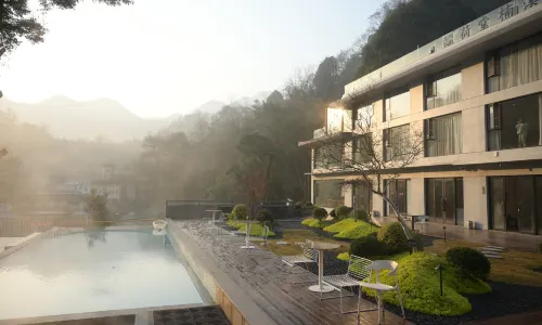 Mount Emei Hetang Nanxi Hotel