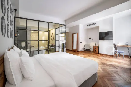 Shota @ Rustaveli Boutique Hotel