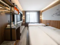 Lichen Light Hotel (Chifeng Second Hospital Branch) - พร้อมระเบียง