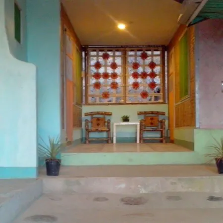 Basios Place Tourist Inn by RedDoorz