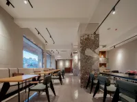 大連Ancient City Northstar古城星空·逸東飯店 九里附近的飯店