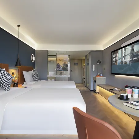 Ease Hotel · Zhi (Xiping, Zhumadian)