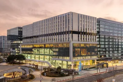 Mercure Ambassador Seoul Magok Отели в г. Сеул