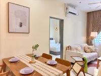Ipoh Town Falim Condo | Free Parking | Free Netflix Hotels in Menglembu
