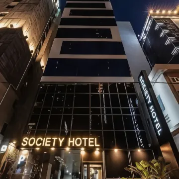 Haeundae Society Hotel Отели рядом с достопримечательностью «Район Сентум-Сити»