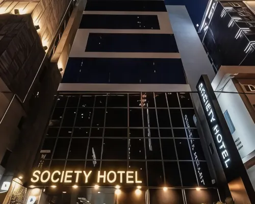 Haeundae Society Hotel โรงแรมใกล้ศูนย์การประชุมและจัดแสดงสินค้าปูซาน (BEXCO)