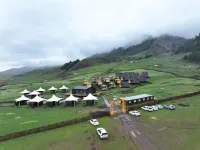 欣驛·唐布拉心空營地 فنادق في ني له كه