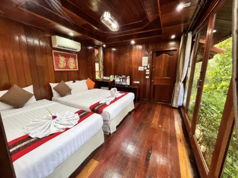 ห้องดีลักซ์ สำหรับสามท่าน