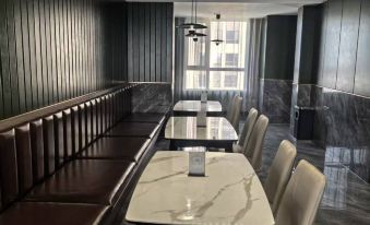 Weilai Qingya Hotel (Tianming Fortune Plaza College of Arts and Sciences Branch)