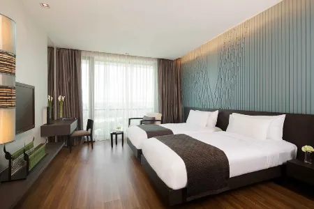 Avani Khon Kaen Hotel & Convention Centre Отели в г. Хон Каен