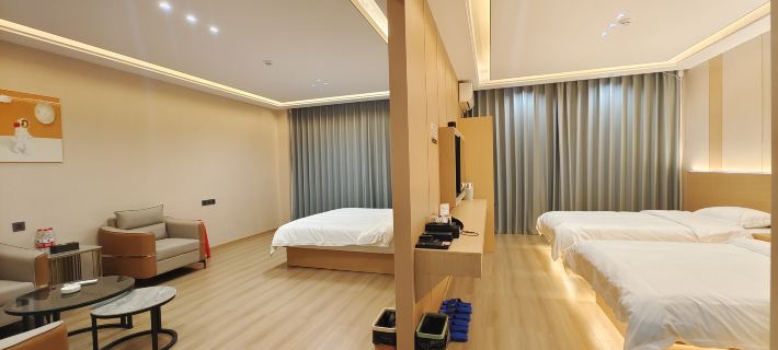宜尚スマートホテル（維西リス族自治県バスターミナル） 維西リス族自治県のホテル
