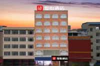 Junyi Chain Hotel Du'an High speed Railway Station Branch