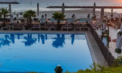 Dan Accadia Herzliya Hotel