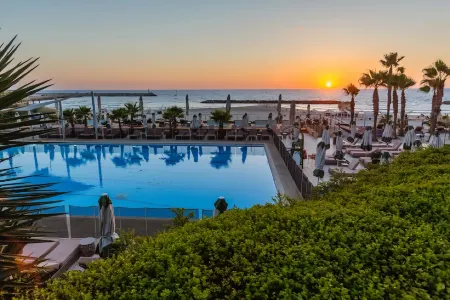 Dan Accadia Herzliya Hotel Отели в г. Герцлия