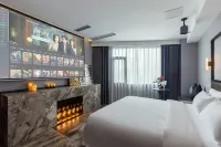 Submission · Yun Hotel (Guiyang Jiaoxiu Building Great Cross Street Store) Hotels in Downtown Area
