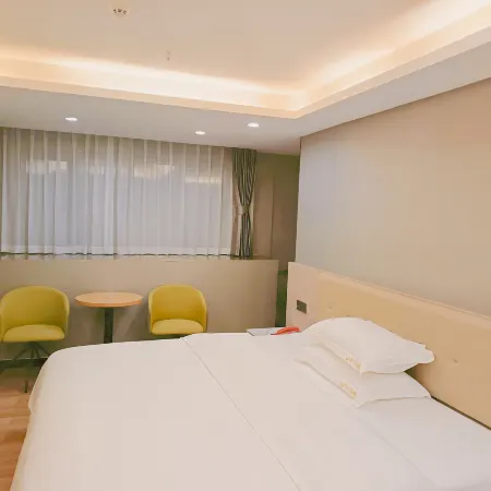 Yuejiang Bay Hotel