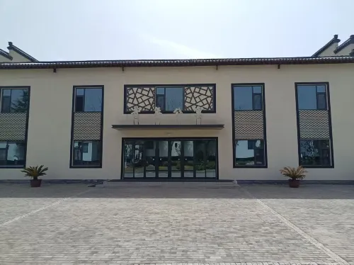 Dihua City Youth Apartment Hotel di Danfeng
