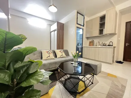 The Little'N Homestay Отели рядом с достопримечательностью «Hanoi University of Natural Resources and Environment»