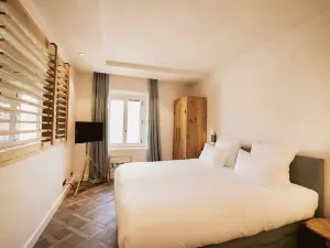Hotel La Ponche
