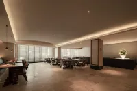 青島五四廣場閩江路亞朵飯店