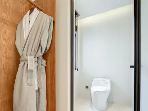 Floral Hotel·Xianning Residential Homestay