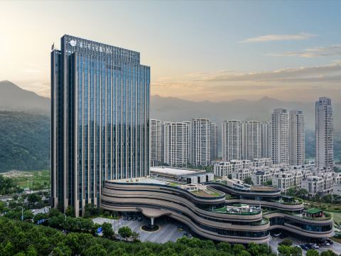GRAND NEW CENTURY HOTEL RUIAN