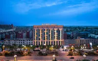 Orange Hotel (Huayin Mount Hua North Railway Station Huayue Avenue) - 4-Star