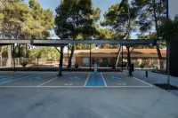 Ibis Budget Madrid Aeropuerto - parking
