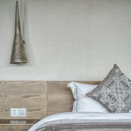 Shan Yin Xi Jiang Rustic Luxury Resort Hotel
