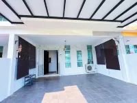 Bangi Avenue Charming 4BR Blissful Double Storey Hotels in Hulu Langat District