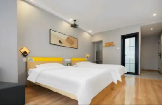 Dongsu Yingka Hotel