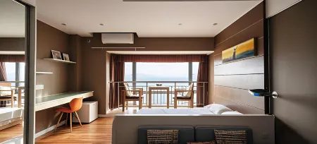 RUOLIN Отели рядом с достопримечательностью «Wuhan Ferry Huanghelou Dock»