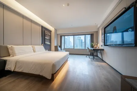 Atour Hotel Chengdu Tianfu Square Huaxiba Metro Station