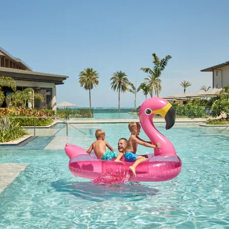 Crowne Plaza FIJI NADI BAY RESORT & SPA by IHG