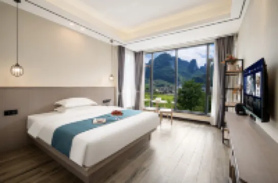 Nature Joy Hotel (Xingping Ancient Town, 20 RMB Attraction Area Store)