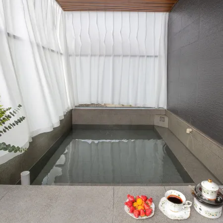 Zijin Jiuhe Mingyue Mountain Residence Hotel