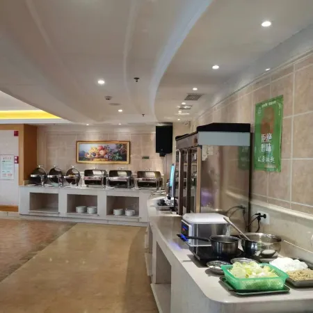 Vienna Hotel (Meizhou Wuhua)