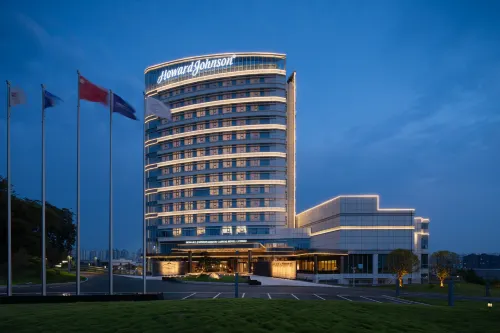 Howard Johnson Liquor Capital Hotel luzhou