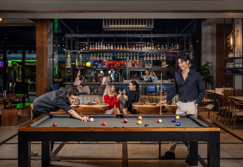 3. 포 포인츠 바이..