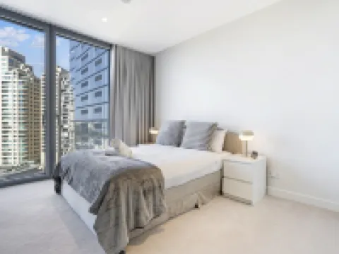 CBD Luxury| 1BR Harbour Views & Premier Facilities Hotels in Barangaroo