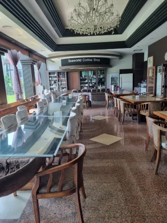 Hotel Seaworld Отели рядом с достопримечательностью «Yonggungsa Temple»