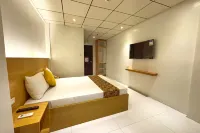 LuxeLite Suites Pasay